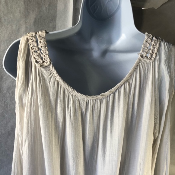 Le Marias gypsy split shoulder blouse size medium made in Italy - Picture 4 of 8